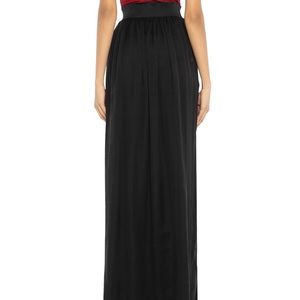 Gorgeous Pierre Balmain Black Lace long skirt